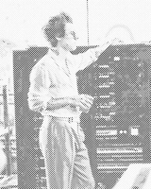 Harry Styles 13 - Dottingo